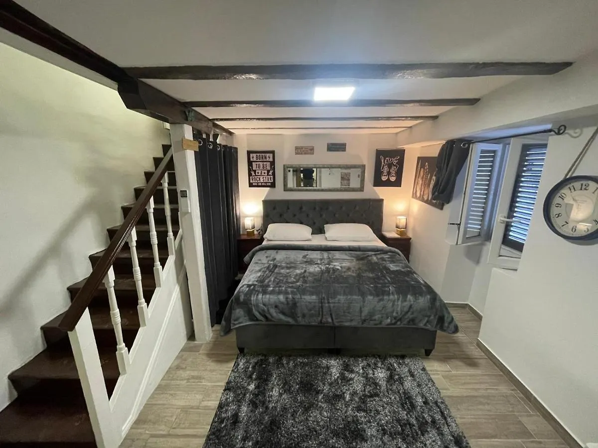 Tequila Apartments (Adults Only)  Zadar