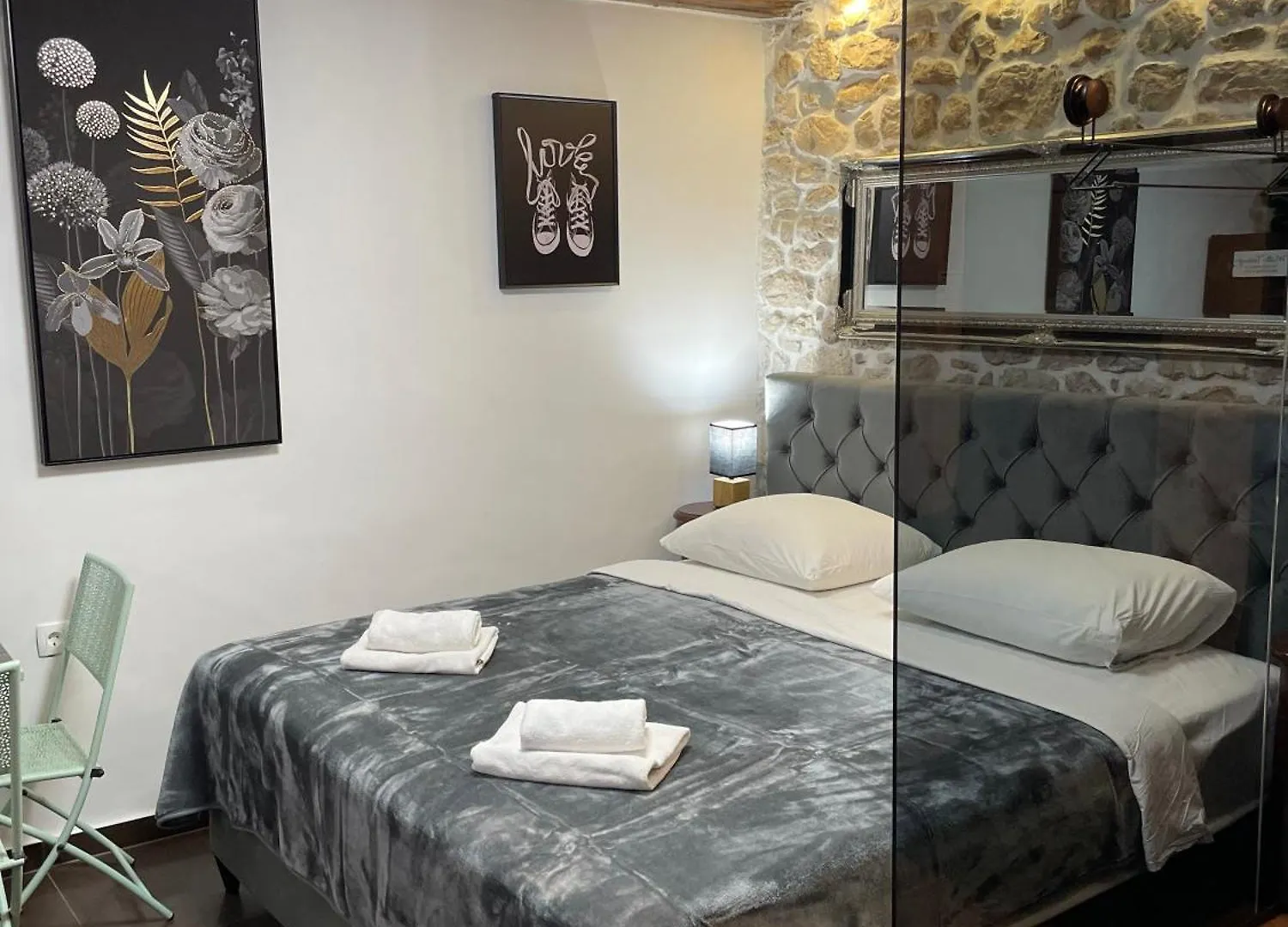 Tequila Apartments (Adults Only) 자다르 0*,  크로아티아