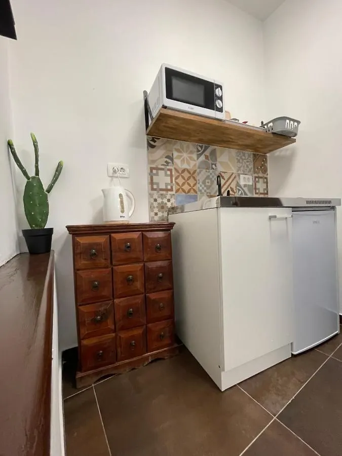 Tequila Apartments (Adults Only)